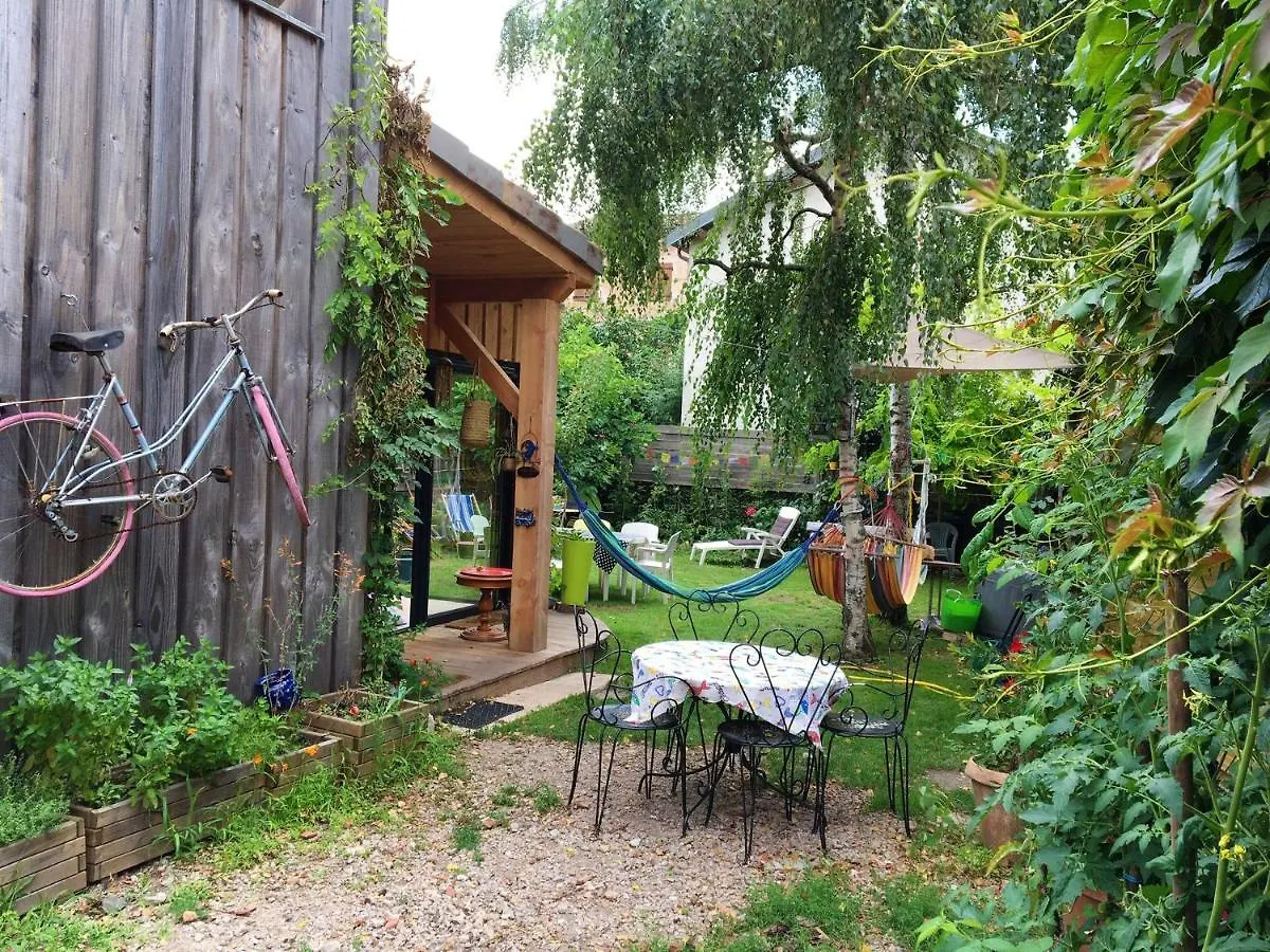 Chalet Cosy A Lamastre, Jardin Clos France