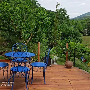  Séjour chez l'habitant Les Muriers