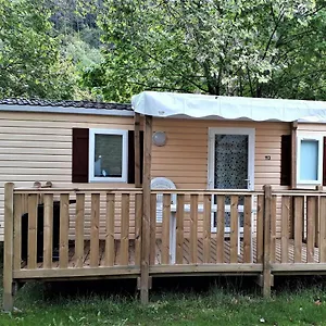 4* Camping De Retourtour